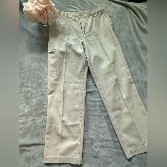 Dockers Men's Cargo Pants - Light Tan - Picture 5 of 5